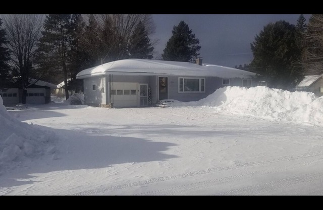 Bottland Rental acceso directo a motos de nieve / UTV senderos a 1 cuadra del lago Gogebic