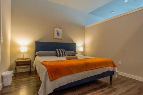 Boulevard Stays Luxury 1BR King Suite Pool Gym Parking - B