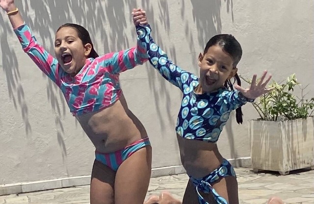 House in São Sebastião, with cook.