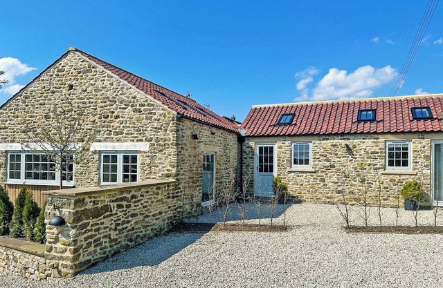 Bracken at Holly House - UK44469