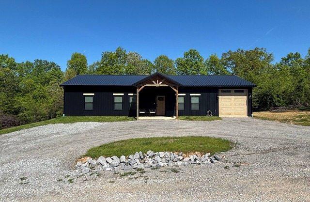 BRAND NEW 3 BR, 2 BA Barndominium within 1/4 mile of neighborhood boat launch!