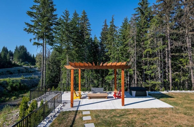 Brand new 6 Bedroom Luxury spacious home with H/T