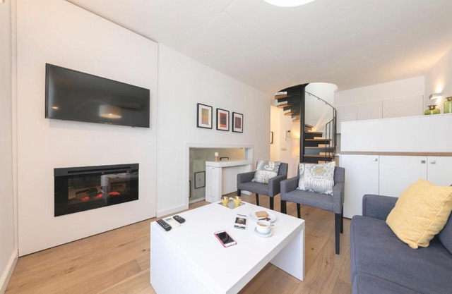 Bravissimo Portal Nou, with private garage