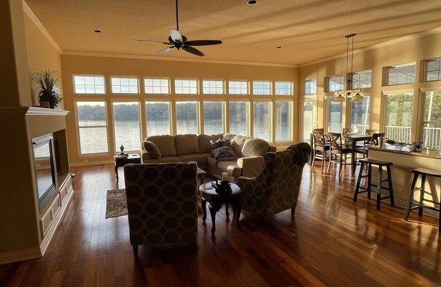 Breathtaking Lake Front Home