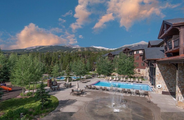 Breckenridge/Grand Timber Lodge-ski in/ski out luxury resort- Studio condo