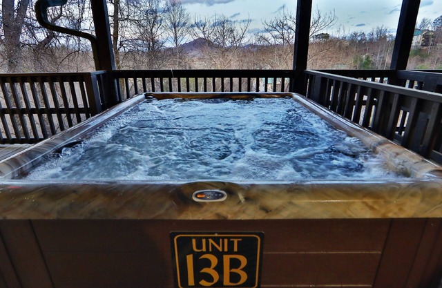 Briarstone Lodge Condo 13B - Two Bedroom Condo