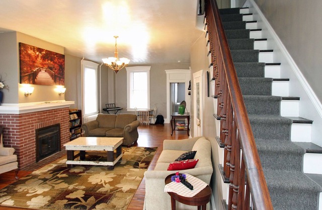 Brickhouse Vacation Home - Alojamiento familiar en el Condado de Lancaster Capacidad para 10 personas