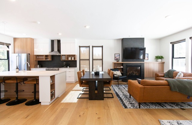 Bridger Pines Two: Bridger Bowl Chalet