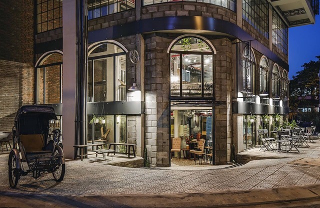 Bridges Danang Boutique Hotel