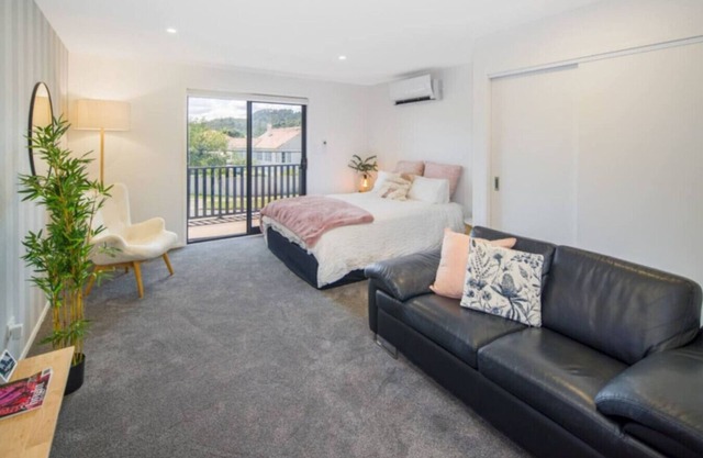 Bright Studio Apartment on Macky Street