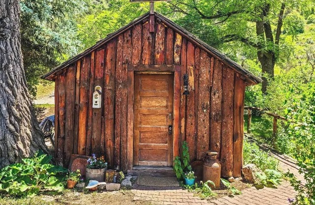 Bristol Cabins