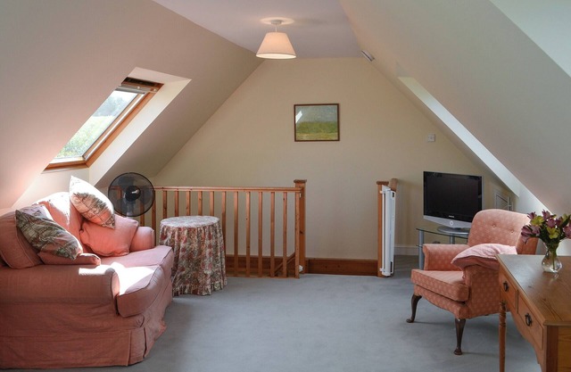 Broad Cottage Boathouse