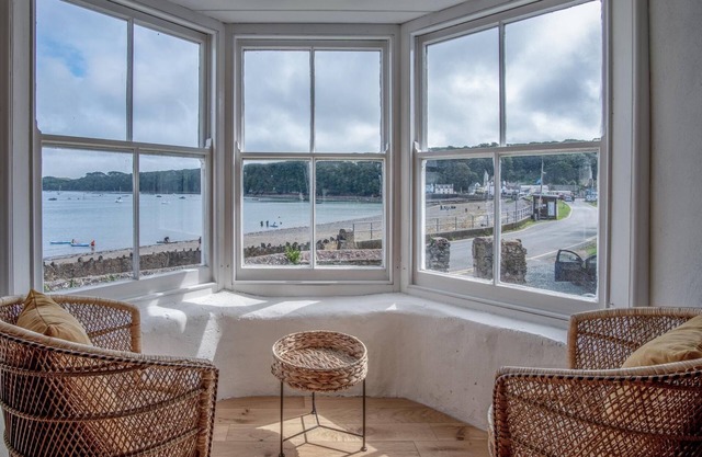 Brook Cottage Green - 2 Bedroom Cottage - Dale