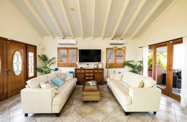 Bubali Villa - Cuatro Habitaciones Villa, Capacidad 8