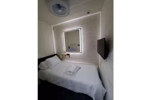 Budget-Friendly Stay and Free Coffee Downtown