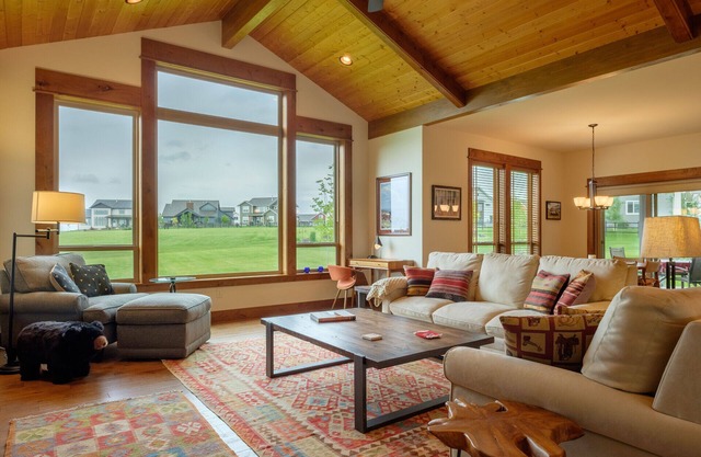 Nueva casa en Bozeman! ¡Magníficas vistas!