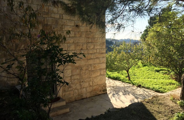 ** Construido en 1885 ** Casa con Encanto Byblos