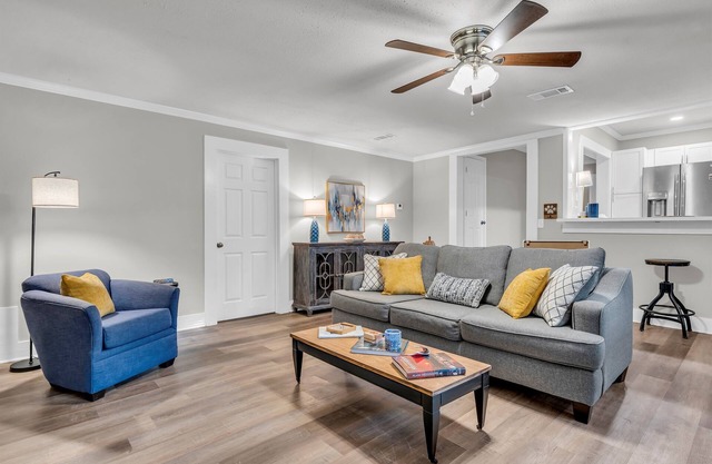 Bulldog Game Day Stay | 4BR w/ Spacious Driveway