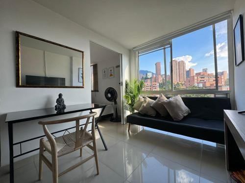 Cómodo apto Poblado 2 Habitaciones