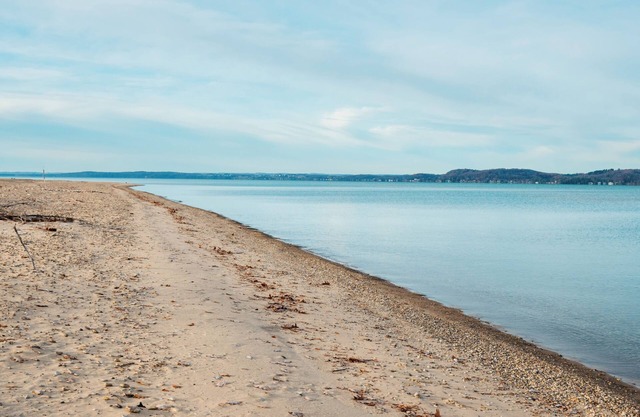 🌺Cabana Shores 2BDR Beach Waterfront