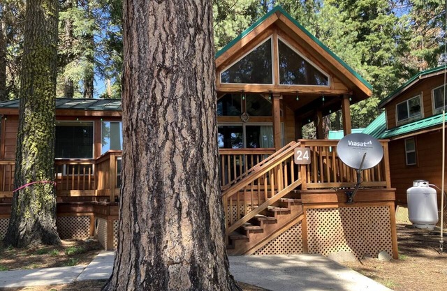 Cabin #24 at Hyatt Lake Resort