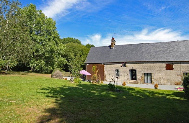 Casa rural acogedora con jardín, barbacoa y WIFI en Normandía