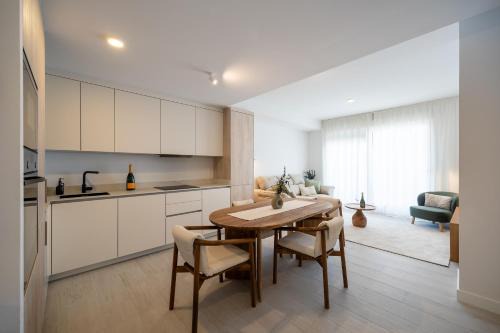 Calma & Beach Estepona Retreat