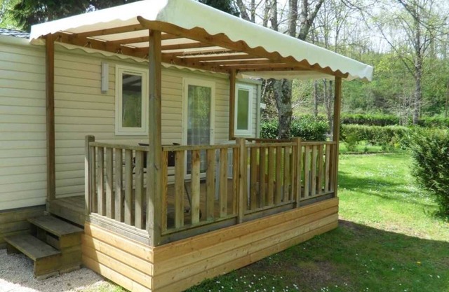 Camping 3 étoiles - Piscine - ccaihga