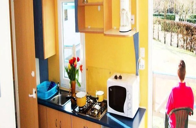 Camping Domaine du Surgié **** - Casa de campo estándar 3 habitaciones 4/6 personas