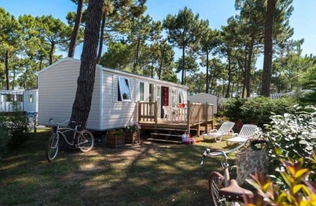 Camping - Funpass inclus - Piscine - ccaegfc