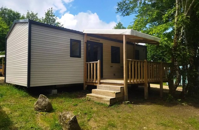 Camping Les Rives du lac Cantalès *** - Conforta 2 bedroom mobile home 4 people