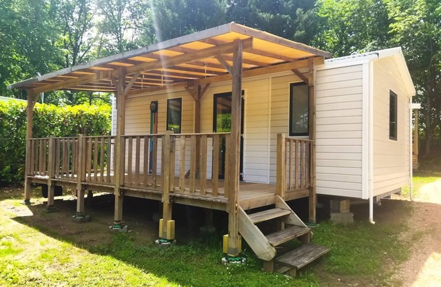 Camping Les Rives du lac Cantalès *** - 2 bedroom mobile home Ibiza 4 people