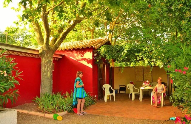 Camping maeva Club Les Rivières **** - Premium 3-Room Gîte for 6 People with Air Conditioning + TV