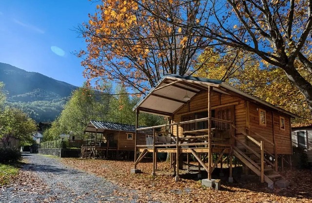 Camping maeva Escapades des Gaves **** - Cabin on Stilts 3 Rooms 5 People + TV