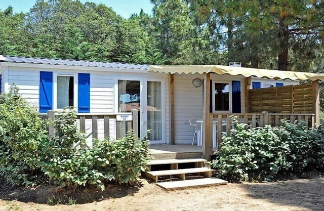 Camping Colomba **** - Casa móvil 3 piezas 4/6 personas
