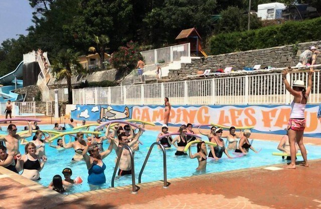 Campsite Flower Les Fauvettes *** - 3 Room Tent 4 People Without Sanitary