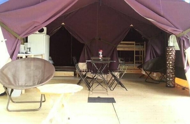 Camping Flower le Belvédère**** - Freeflower 3-room Comfort Tent for 5 people Without Sanitary