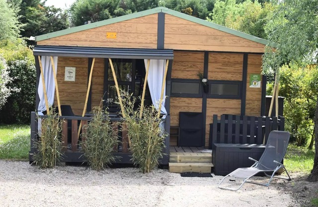 Campsite Verbela village **** - Chalet 24m2 - Open room 2 people
