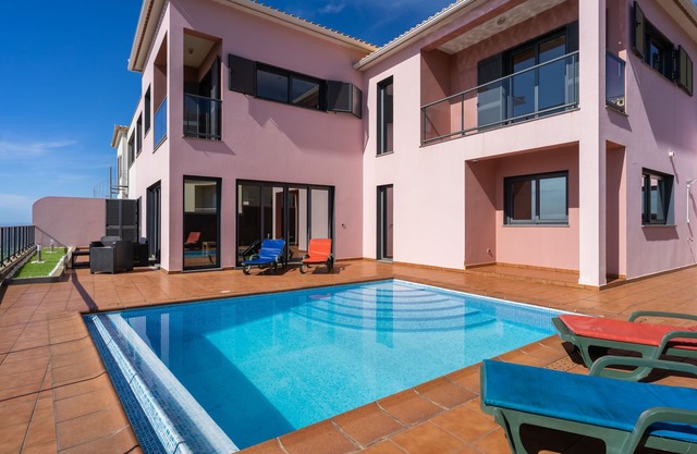 Canhas Views Piscina y Barbacoa