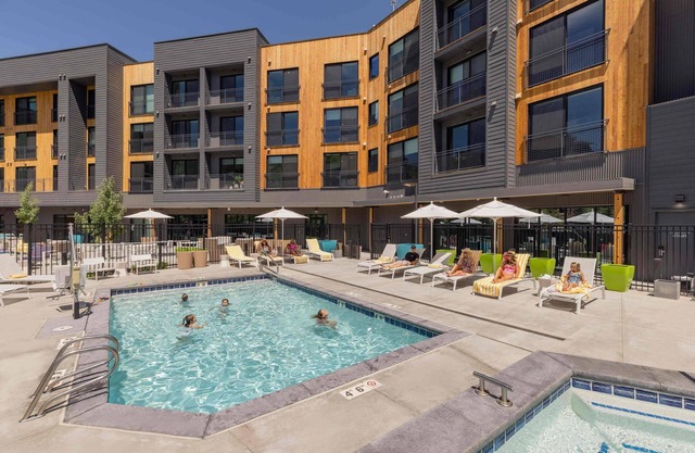 YOTELPAD Park City
