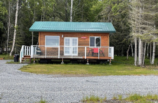 'Cape Kasilof Cabin' Waterfront/Sunset Views