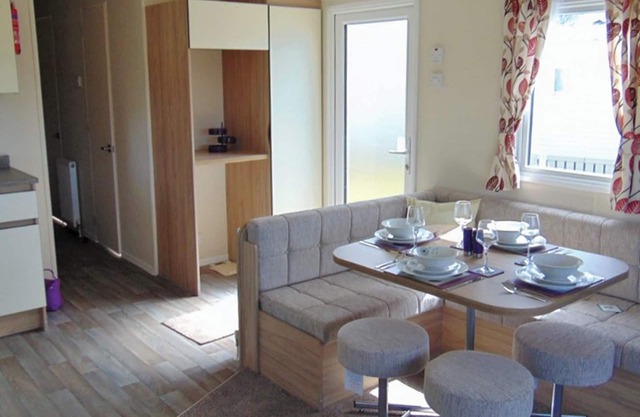 3 bedroom accommodation in Montrose