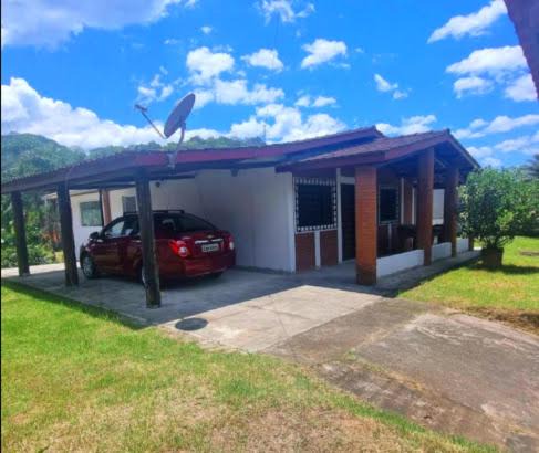 Casa 1km Praias Massaguaçu, Cocanha