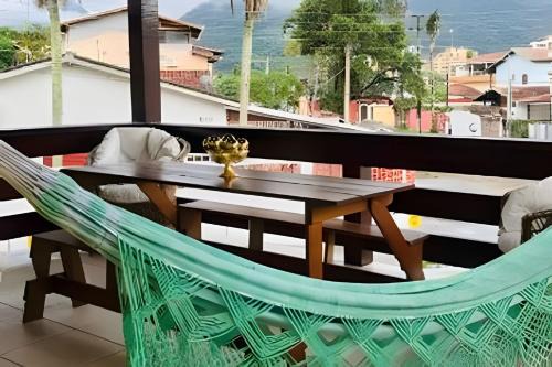 Casa 2 dormitórios Martim de Sá