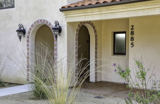 Casa Blanca 3Bdrm Home Steps from Beach, Golf & Wine