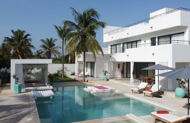 CASA CARAN - 75m from the beach - luxury - 8p - electr. incl. - private pool