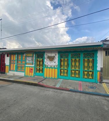 Casa Familiar María E