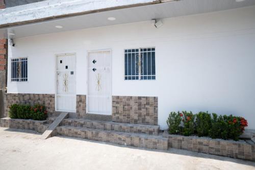 Casa Gaira 10 min de la playa - Cl 23c 65 - Troncal del Caribe Gaira