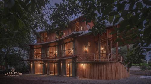 Casa Iteri