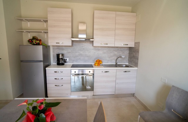 Casa Leonardo indipendent Villa with fenced garden and exclusive Pool!